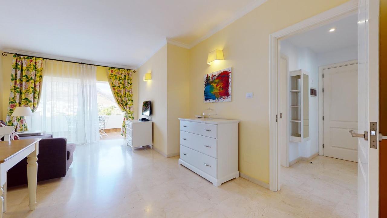 Charmante Wohnung Direkt Am Meer, Kostenloses Wlan ปวยร์โต เด มอแกน ภายนอก รูปภาพ